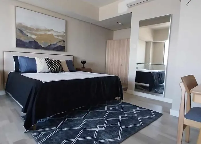 48 Sqm Loft With High Ceilings And City Views Aparthotel Cebu