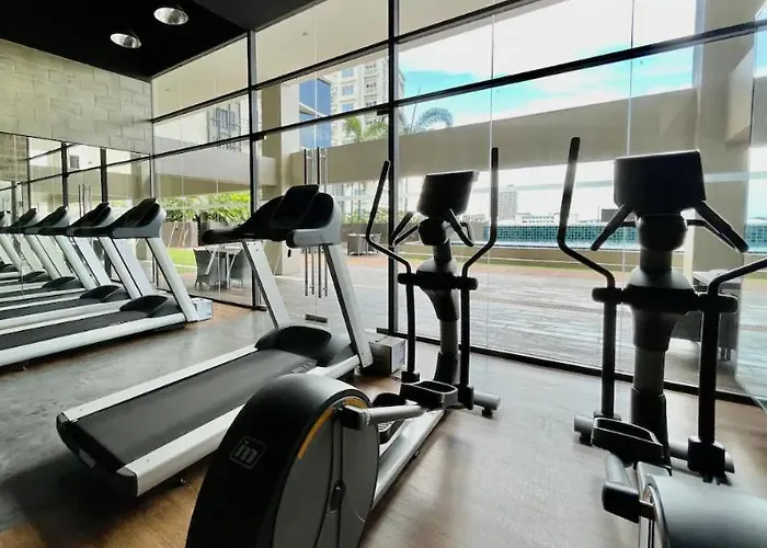 48 Sqm Loft With High Ceilings And City Views Aparthotel *